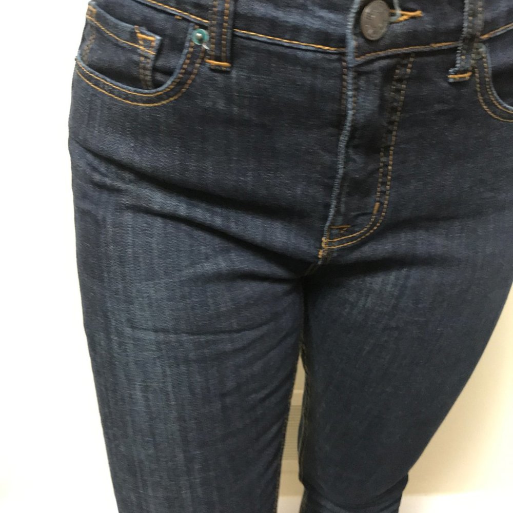 HIGH RISE TWIG ANKLE JEANS - Picture 2 of 8